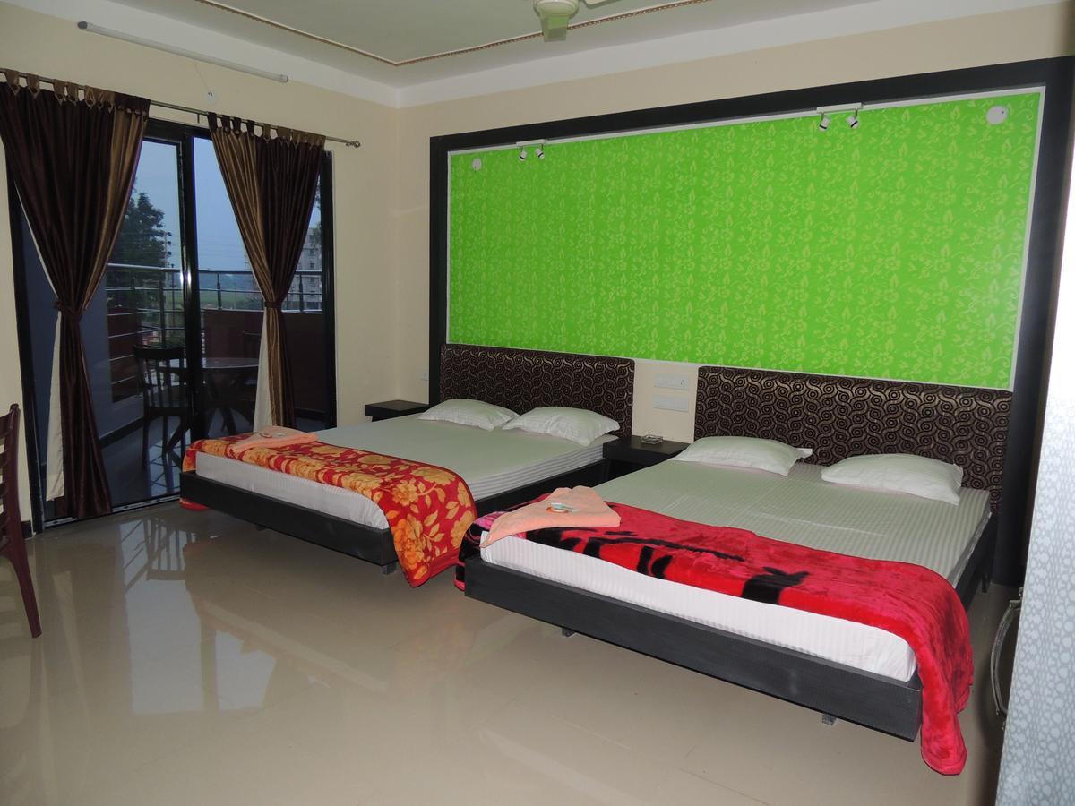 Hotel Swagatam International Tarapith Zewnętrze zdjęcie
