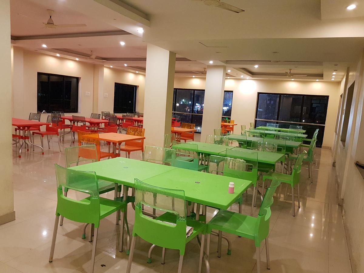 Hotel Swagatam International Tarapith Zewnętrze zdjęcie