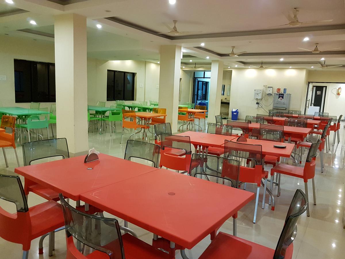 Hotel Swagatam International Tarapith Zewnętrze zdjęcie