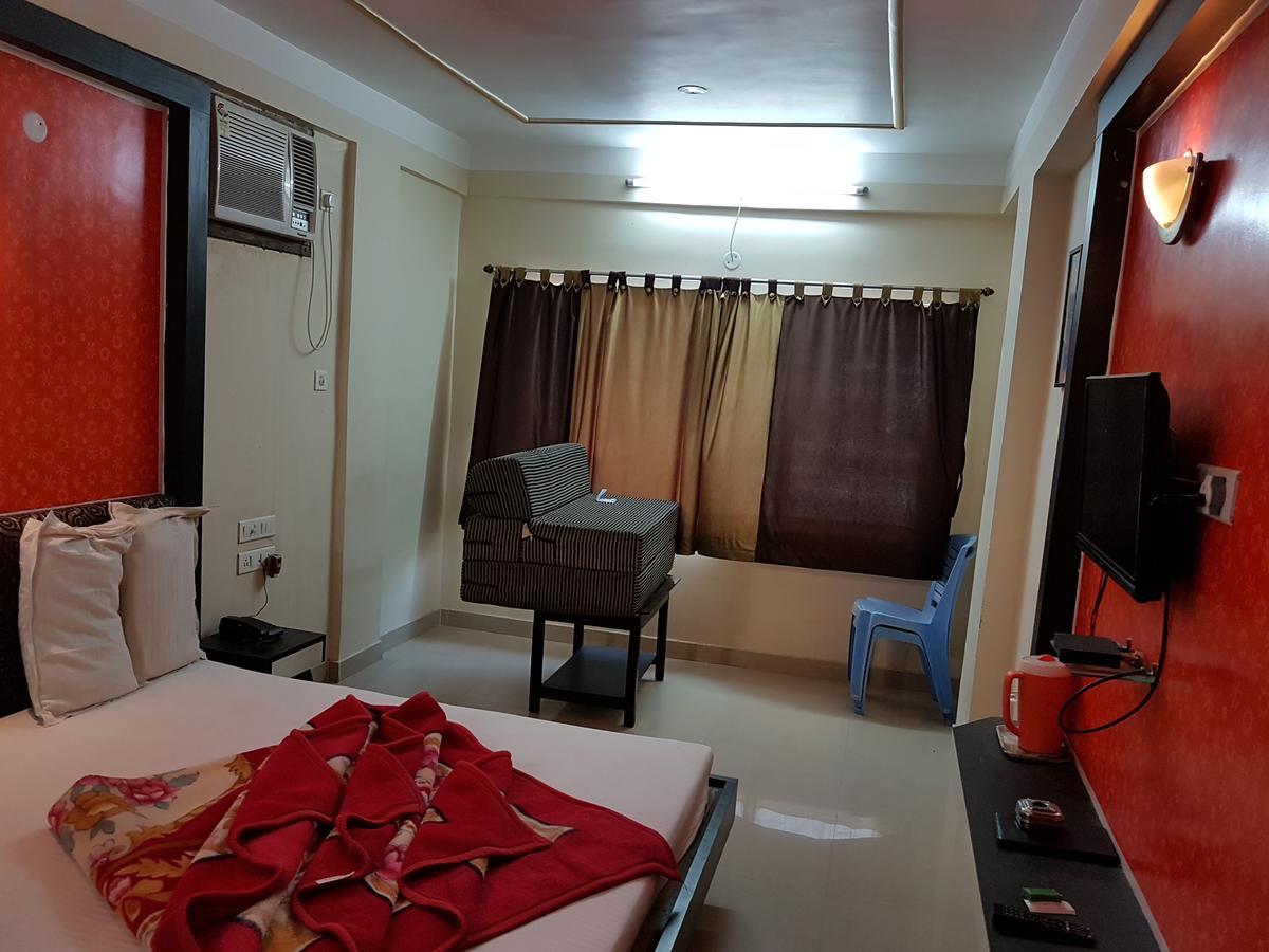 Hotel Swagatam International Tarapith Zewnętrze zdjęcie
