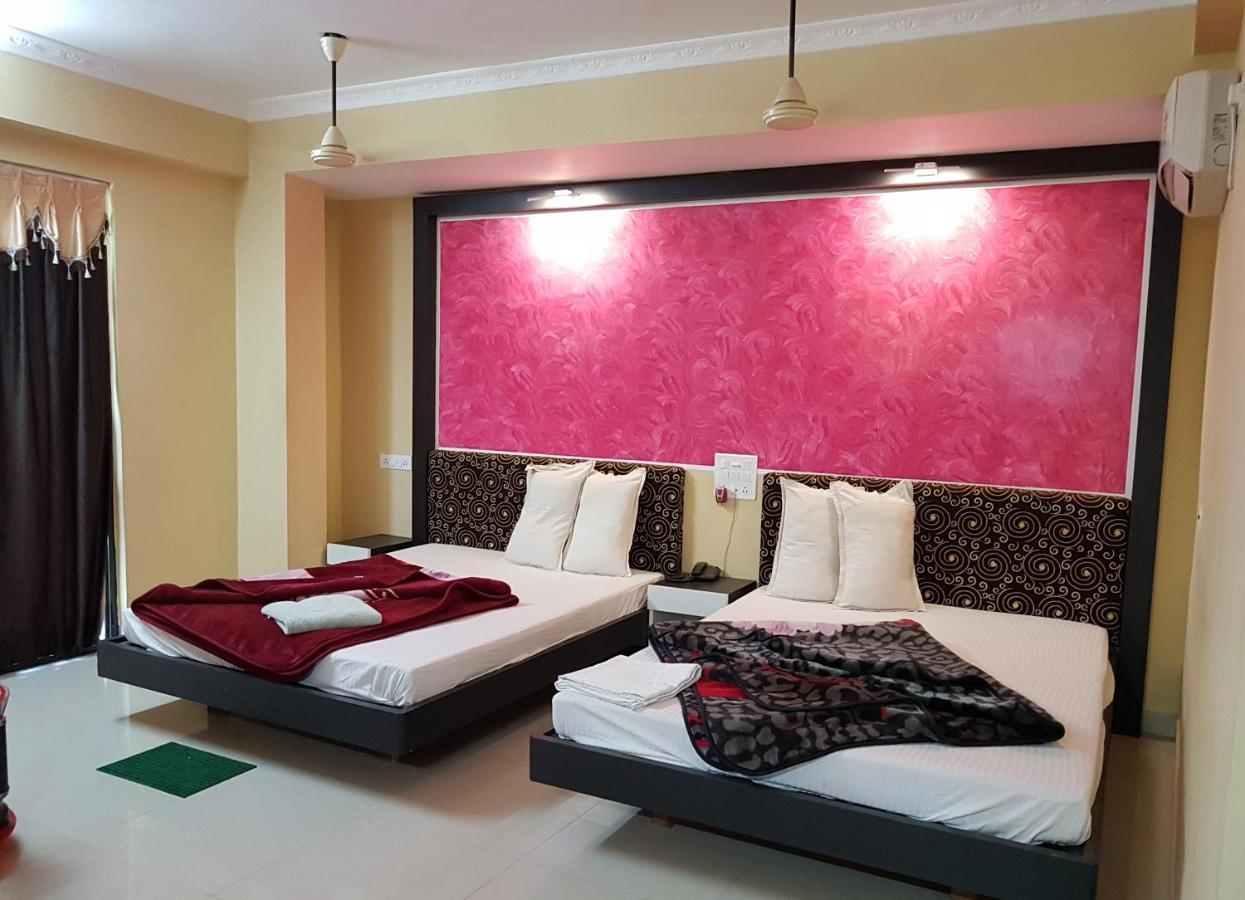 Hotel Swagatam International Tarapith Zewnętrze zdjęcie